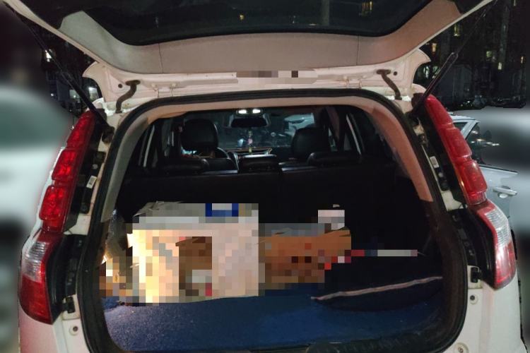 Used Geely Auto GX7 2015 Classic Edition 1.8L Manual Elite Model China V Standard Trunk