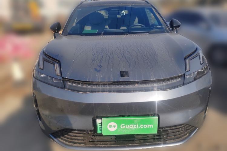 Used Lynk & Co 08 EM-P 2025 220 km All-Wheel-Drive Performance Halo Front