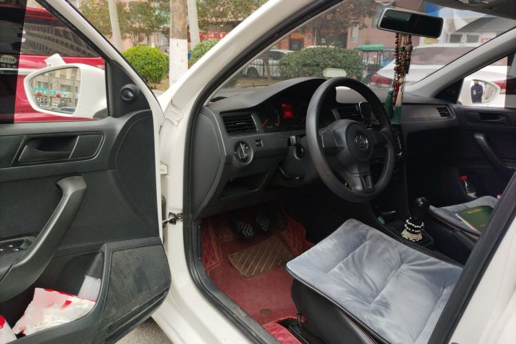 Used Volkswagen Santana 2013 1.4L Manual Fashion Edition
