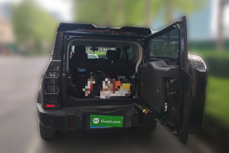 Used JETOUR Traveler 2023 2.0T All-Wheel-Drive Crosser Trunk