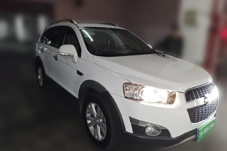 Used Chevrolet Captiva 2014 2.4L 4x4 Flagship Edition 7 Seats

