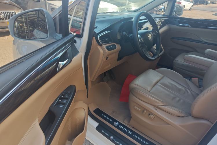 Used Buick GL8 2017 ES 28T Luxury Model China V Standard
