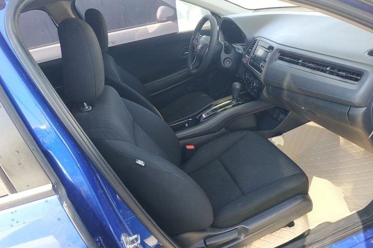 Used Honda Vezel 2015 1.5L CVT two-wheel drive Comfort trim
