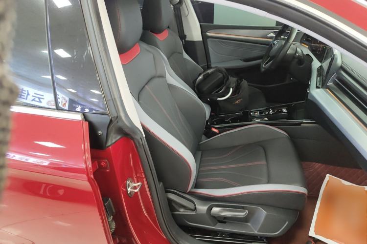 Used Volkswagen Lamando 2023 Lavida L 280TSI DSG Cool & Spicy Edition Right Front Seat