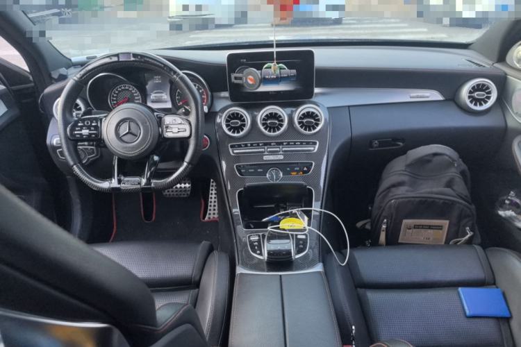 Used Mercedes-Benz C-Class AMG 2017 AMG C 43 4MATIC Special Edition Center Console