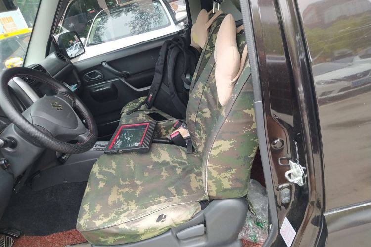 Used Suzuki Jimny 2015 1.3L AT JLX Navigation Edition
