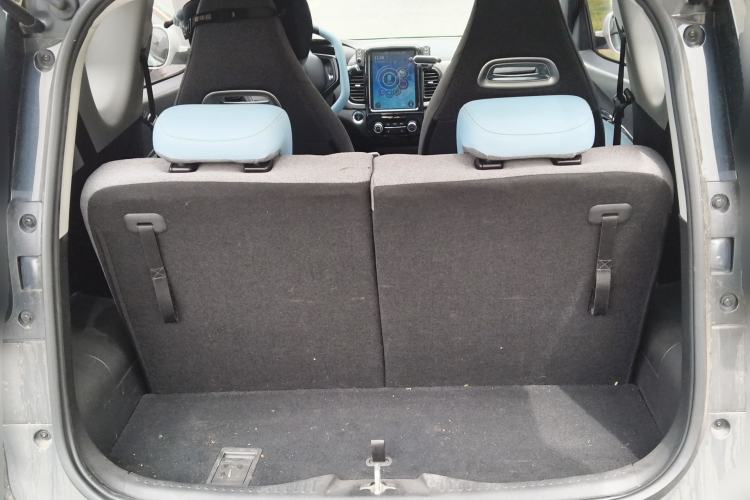 Used Chery QQ Little Ant 2022 Restyled Version Sweet Pink Edition Low-Sugar Version Lithium Iron Phosphate Battery 30.7 kWh 30 kW 301 km Trunk