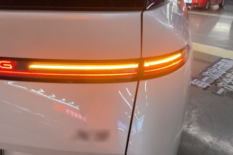 Used XPeng X9 2025 740 Ultra-Long Range Max
