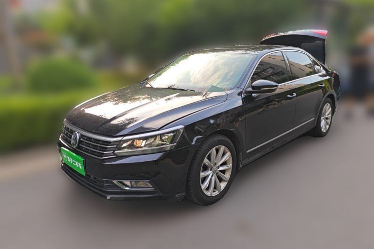 Used Volkswagen Passat 2017 330TSI DSG Luxury Edition Guazi used car, China used car export, Used car for sale, Used cars, Cheapest cars for sale