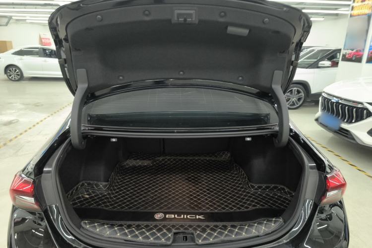 Used Buick LaCrosse 2022 552T Luxury Version