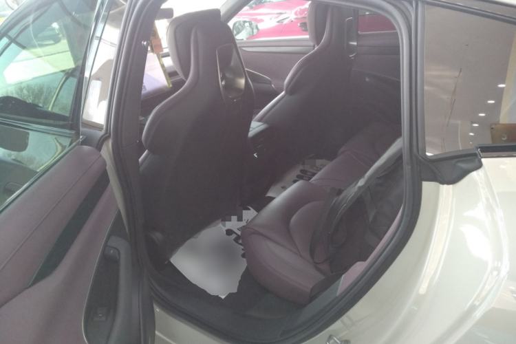 Used Xiaomi Auto SU7 2024 Rear-Drive Long-Range Intelligent Driving Version
