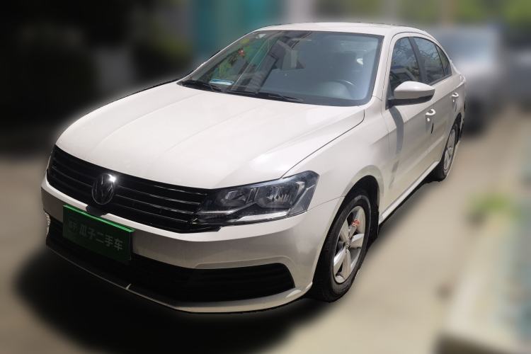 Used Volkswagen Lavida 2015 1.6L Automatic Fashion Edition