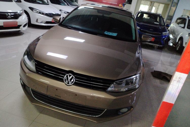 Used Volkswagen Sagitar 2014 Revised Version 1.6L Automatic Leading Edition