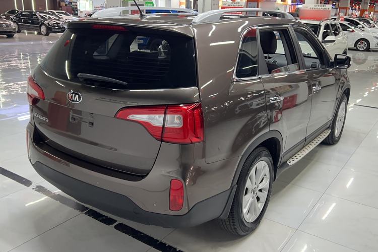 Used Kia Sorento 2013 2.4L 7-seat Gasoline Comfort Edition