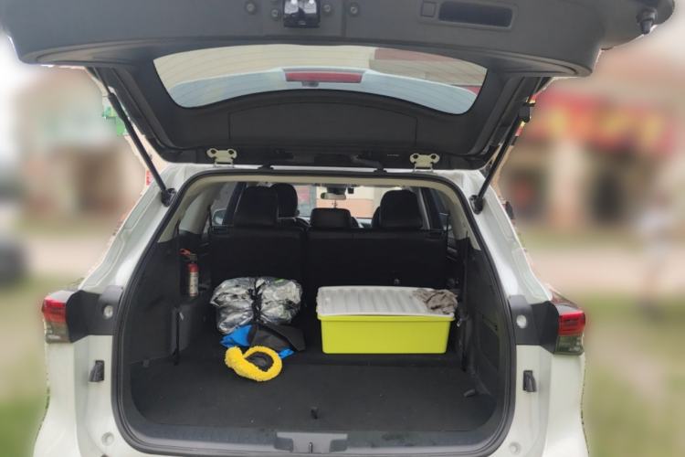 Used Toyota Highlander 2024 2.5L Smart Electric Hybrid Dual-Engine Two-Wheel Drive Elite Version 7 Seats Trunk