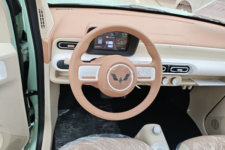 Used Wuling Hongguang MINIEV 2024 3rd Generation 215km Youth Edition