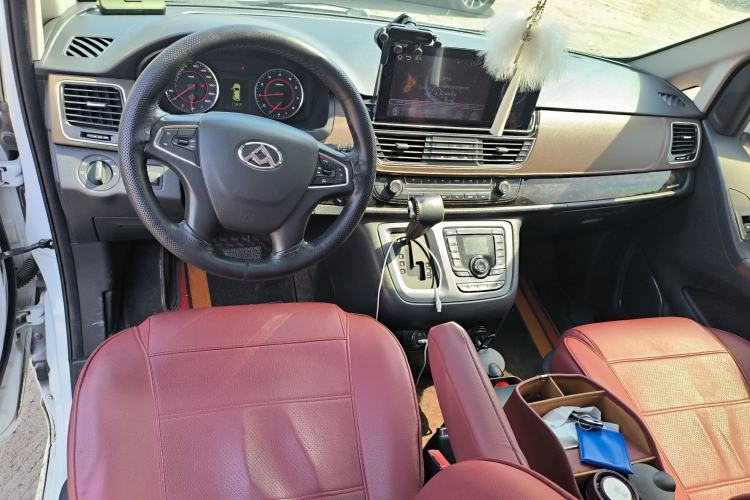 Used SAIC MAXUS G10 2016 2.0T Automatic Luxury Executive Edition
