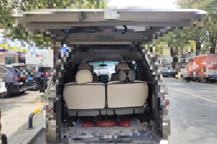 Used FORTHING Lingzhi 2014 M3 1.6L 7-seater Standard Model
