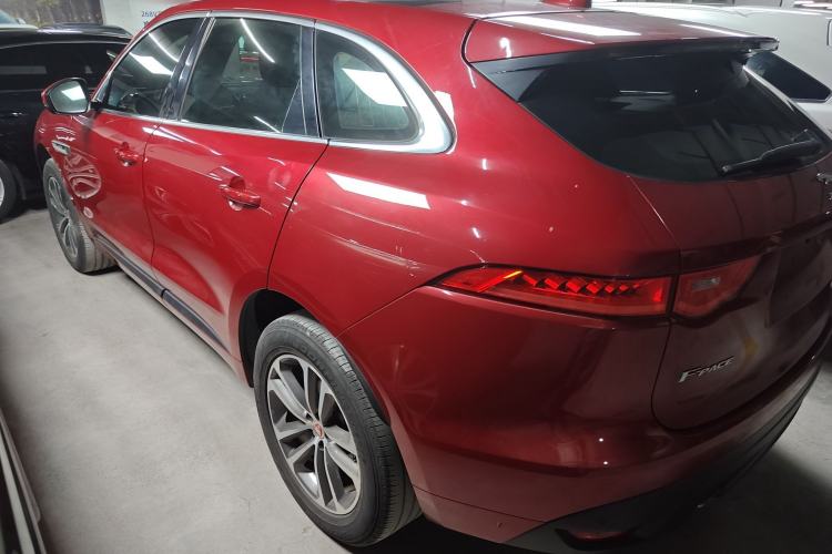 Used Jaguar F-PACE 2016 2.0T Two-Wheel-Drive R-Sport Sport Edition
