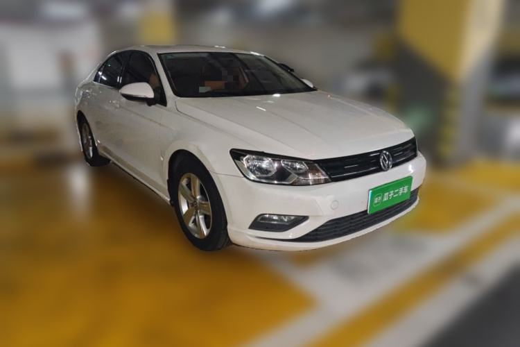 Used Volkswagen Lamando 2015 230TSI Manual Trend Edition
