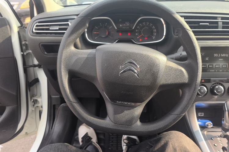 Used Citroen C4 Sega 2016 1.6L Automatic Comfort Model Steering Wheel