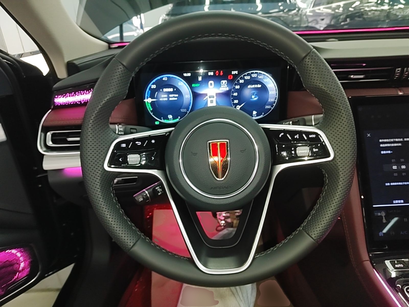 Hongqi H5 PHEV 2025 170 Super Hybrid Version — снимка 13