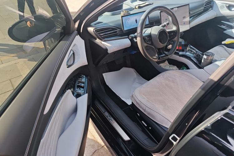 Used BYD Seal 2022 700 km Long-Range Rear-Wheel-Drive Version Driver Seat