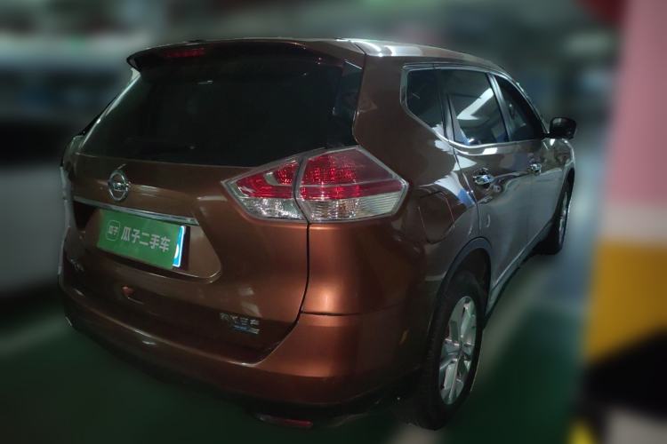 Used Nissan X-Trail 2015 2.0L CVT Comfort MAX Edition 2WD Rear Right 45 Deg