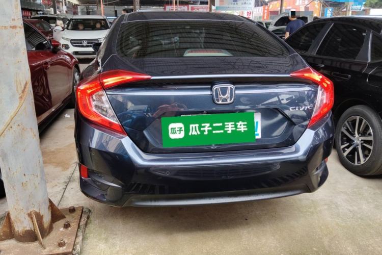 Used Honda Civic 2016 220TURBO Manual Luxury Edition
