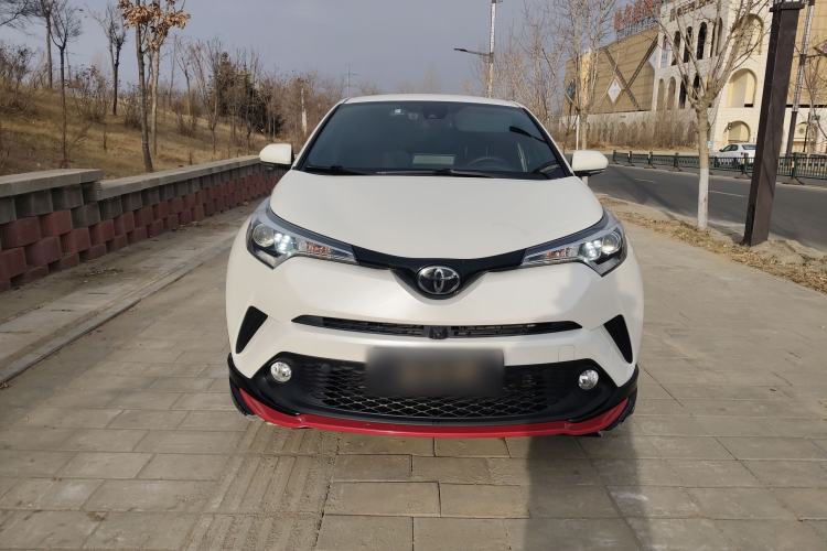 Used Toyota C-HR 2018 2.0L Leading Edition China V-standard