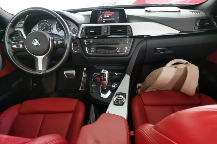 Used BMW 3 Series GT 2016 320i Design Package Edition Center Console