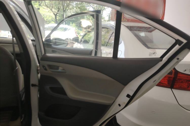 Used Chevrolet Sail 2015 Sail 3 1.3L Manual Ideal Edition