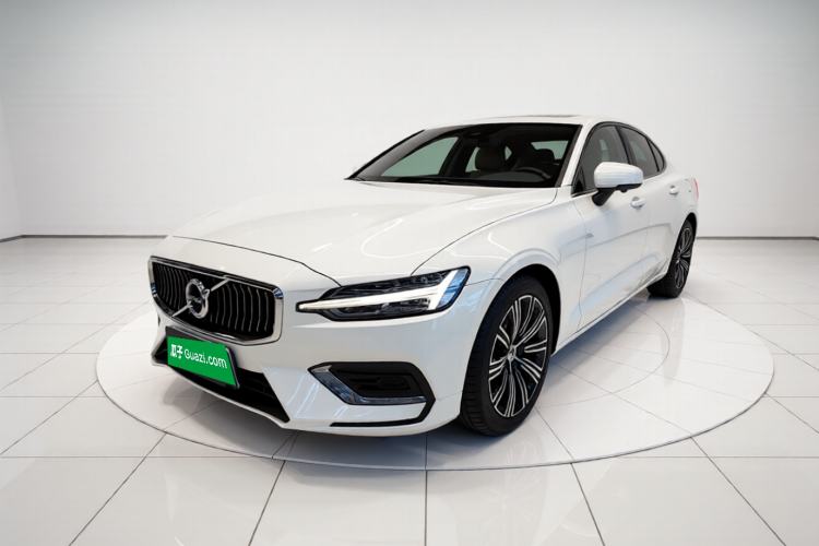 Used Volvo S60 2022 B4 Zhiyuan Luxury Edition