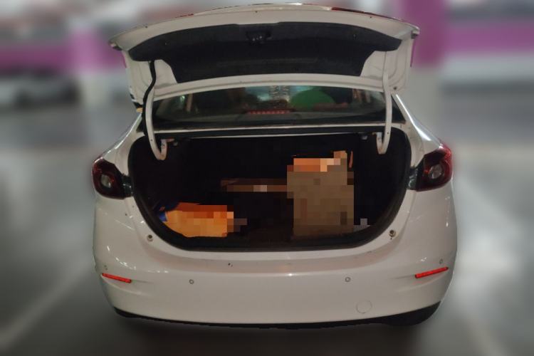 Used Mazda 3 Axela 2017 Sedan 1.5L Automatic Comfort Model Emission Standard China V
