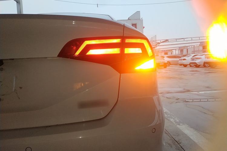 Used Volkswagen Bora 2019 Bora Legend 1.5L Automatic Leading Model China VI Standard Right Rear Taillight