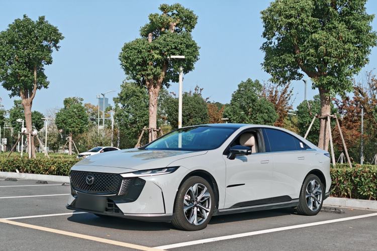 Used Mazda EZ-6 2024 Range-Extended 200