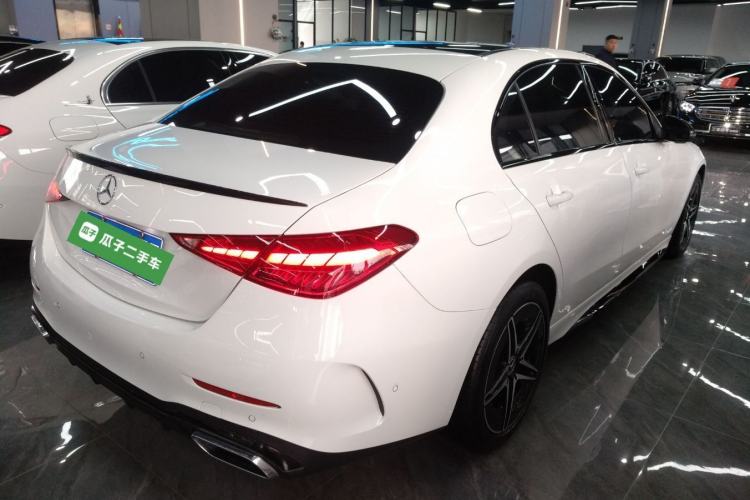 Used Mercedes-Benz C-Class 2024 Facelifted C-Class 260 L Night Edition Sports Version Rear Right 45 Deg