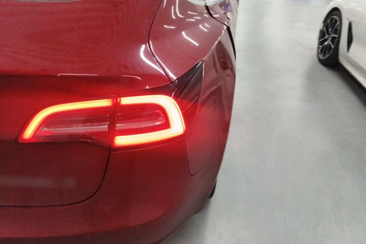 Used Tesla Model 3 2020 Refreshed Version Long-Range Rear-Wheel Drive Right Rear Taillight