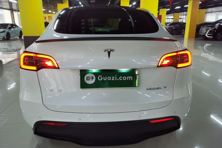 Used Tesla Model Y 2022 Rear-Wheel-Drive Version
