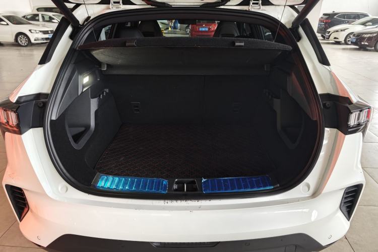 Used Lynk & Co 06 2023 Remix 1.5T Dynamic Halo Trunk