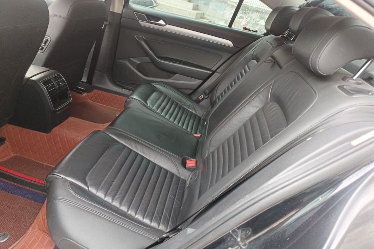 Used Volkswagen Magotan 2017 280TSI DSG Leading Edition