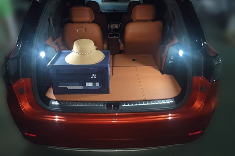 Used Hima AITO M9 2024 Range-Extended Ultra Version 42 kWh 6-Seater Model
