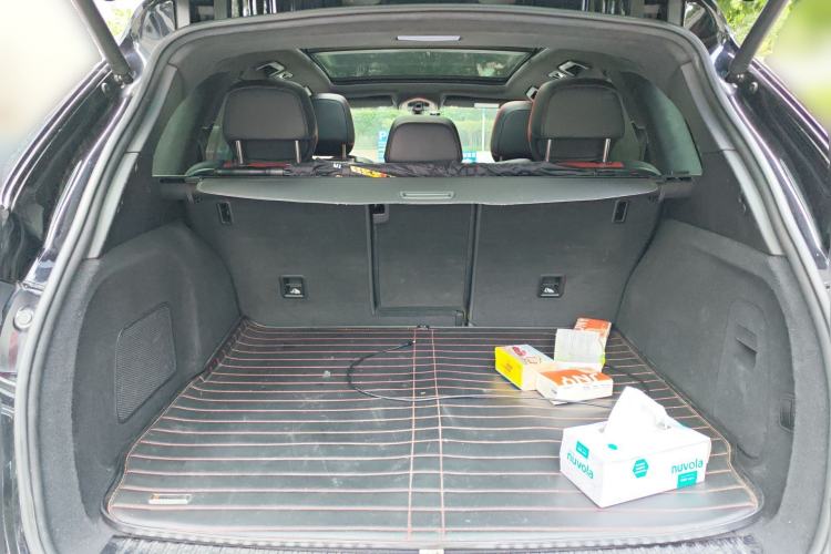 Used Porsche Cayenne 2015 Cayenne Turbo 4.8T Trunk