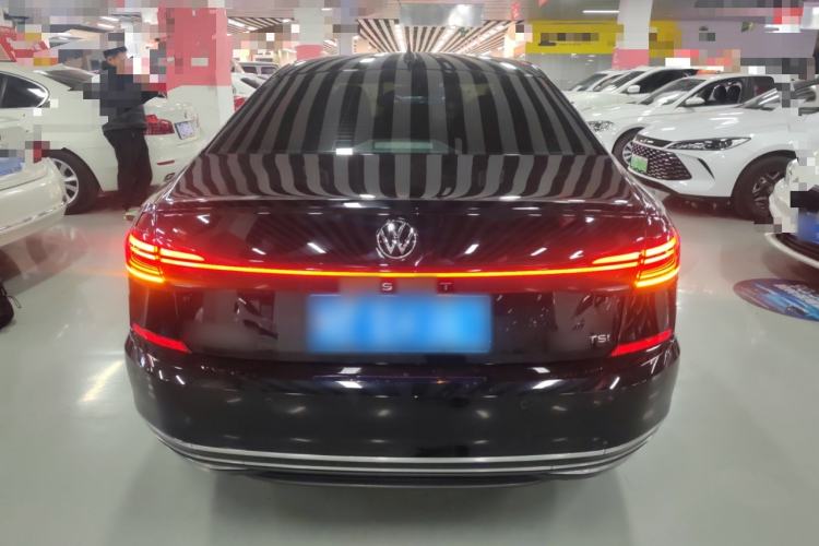 Used Volkswagen Passat 2022 330TSI Starry Elite Edition Custom Version
