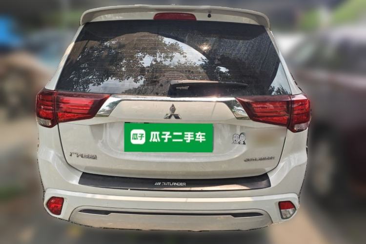 Used Mitsubishi Outlander 2021 2.0L Two-Wheel Drive Comfort Edition 5 Seats Rear