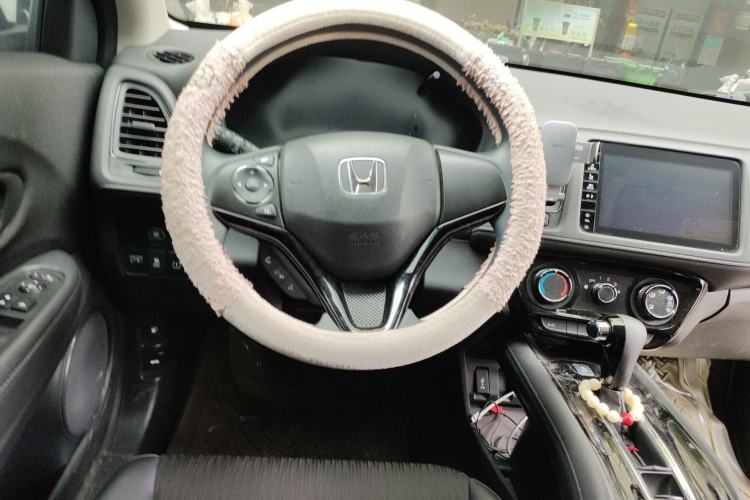 Used Honda Vezel 2020 1.5L CVT Pioneer Edition Steering Wheel