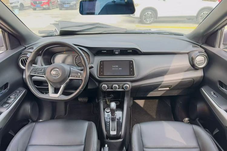 Used Nissan Kicks 2019 1.5L CVT Smart Connect Luxury Edition
