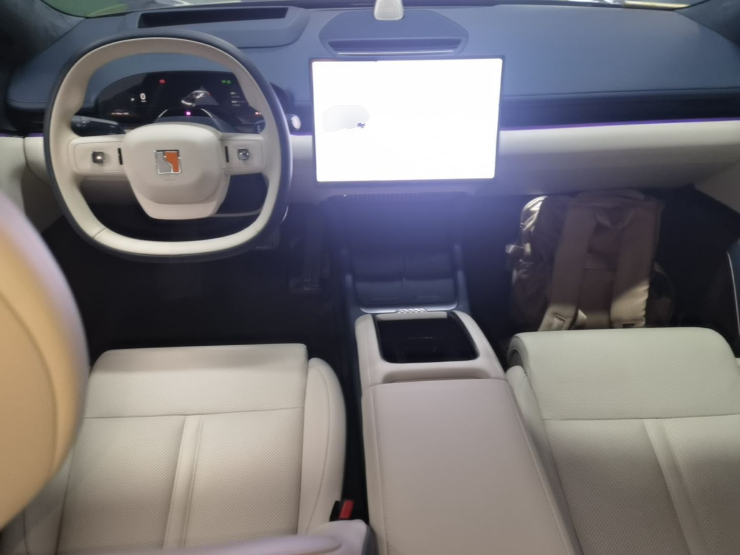 Zeekr 007 2025 Long-Range All-Wheel-Drive Intelligent Driving Version 100 kWh — снимка 12