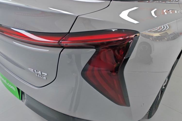 Used Hongqi EH7 2024 820 Pro