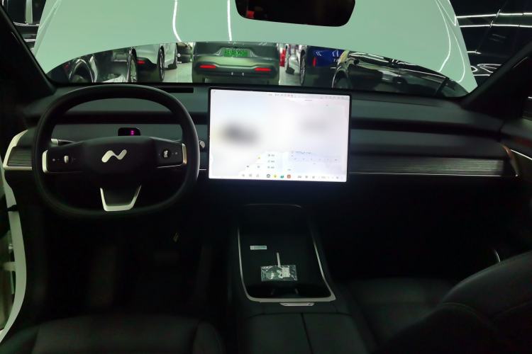 Used ONVO L60 2024 60 kWh Rear-Drive Version